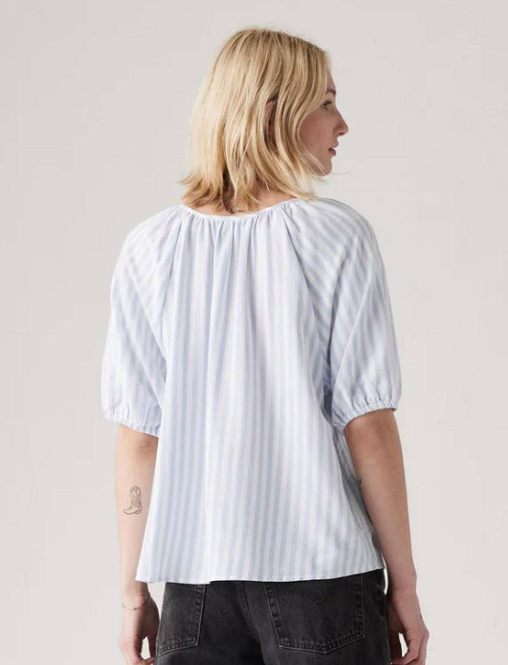 LEVIS WOMENS LEANNE BUTTON-FRONT PU ILYA STRIPE - Size Medium