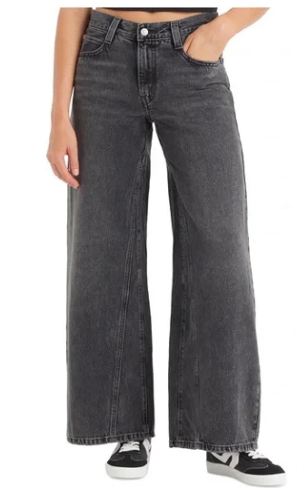 LEVI'S (STRAUSS) WOMENS 94 BAGGY SPLICED COTT WASHED BLACK - Size 27X31