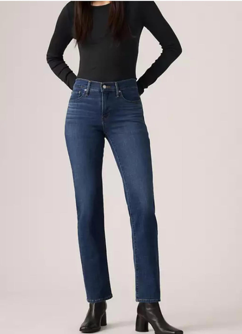 LEVIS 314 SHAPING STRAIGHT LEG JEANS - Size 28"