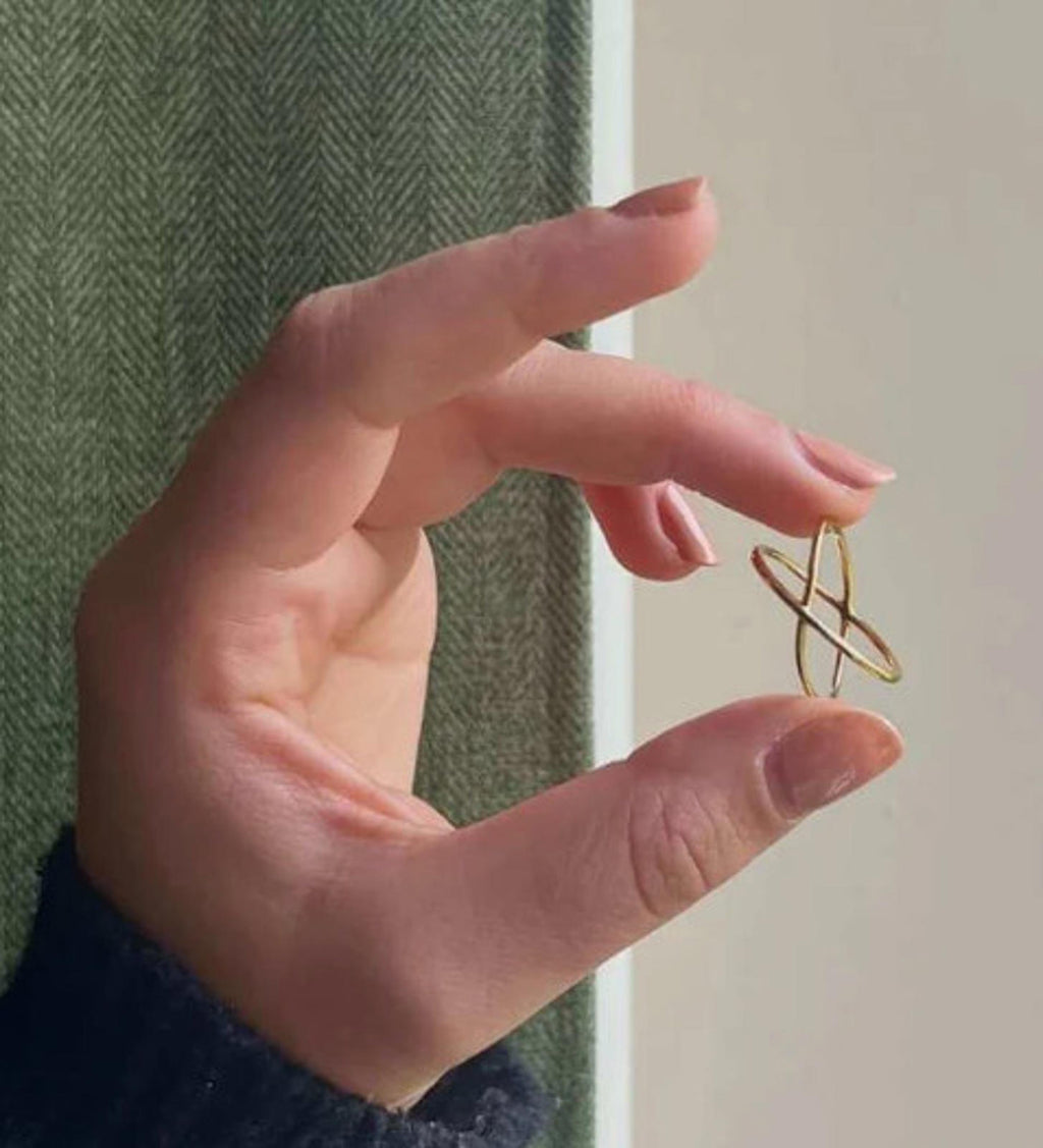 Jasmine Lane Gold X Criss Cross Ring Size 7 Modern Fashion Jewelry NWT