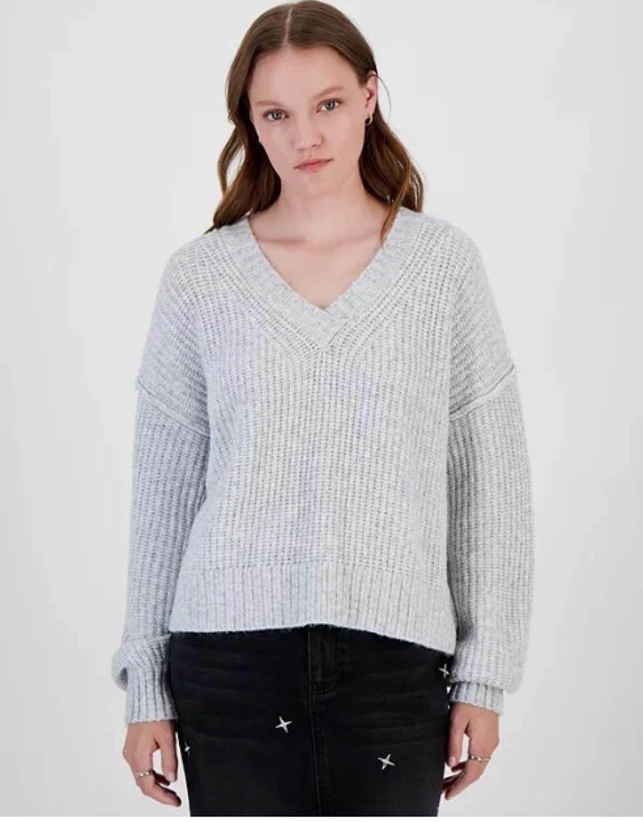 HIPPIE ROSE JUNIORS V-NECK OVERSIZED DROP LIGHT HEATHER SWEATER - Size - Large