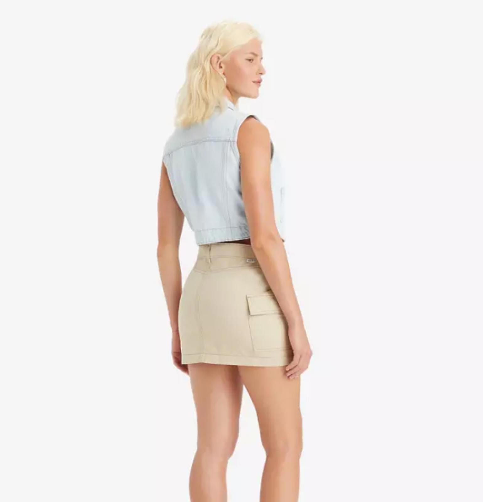 LEVIS WOMENS COTTON CARGO-POCKET MINI SKIRT SAFARI - Size 6 (28" waist)